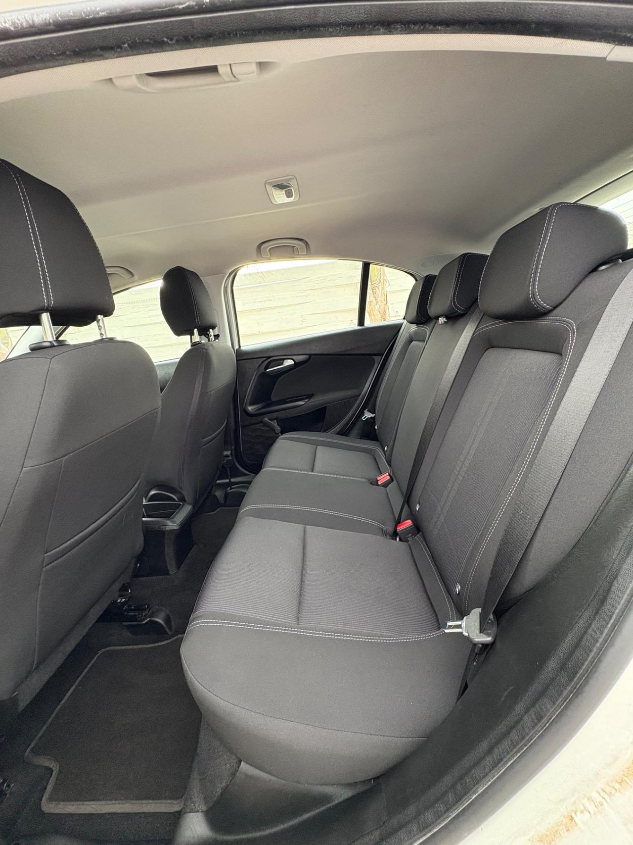 Fiat Tipo 1.3 Mjt con 108.000 km unico proprietario