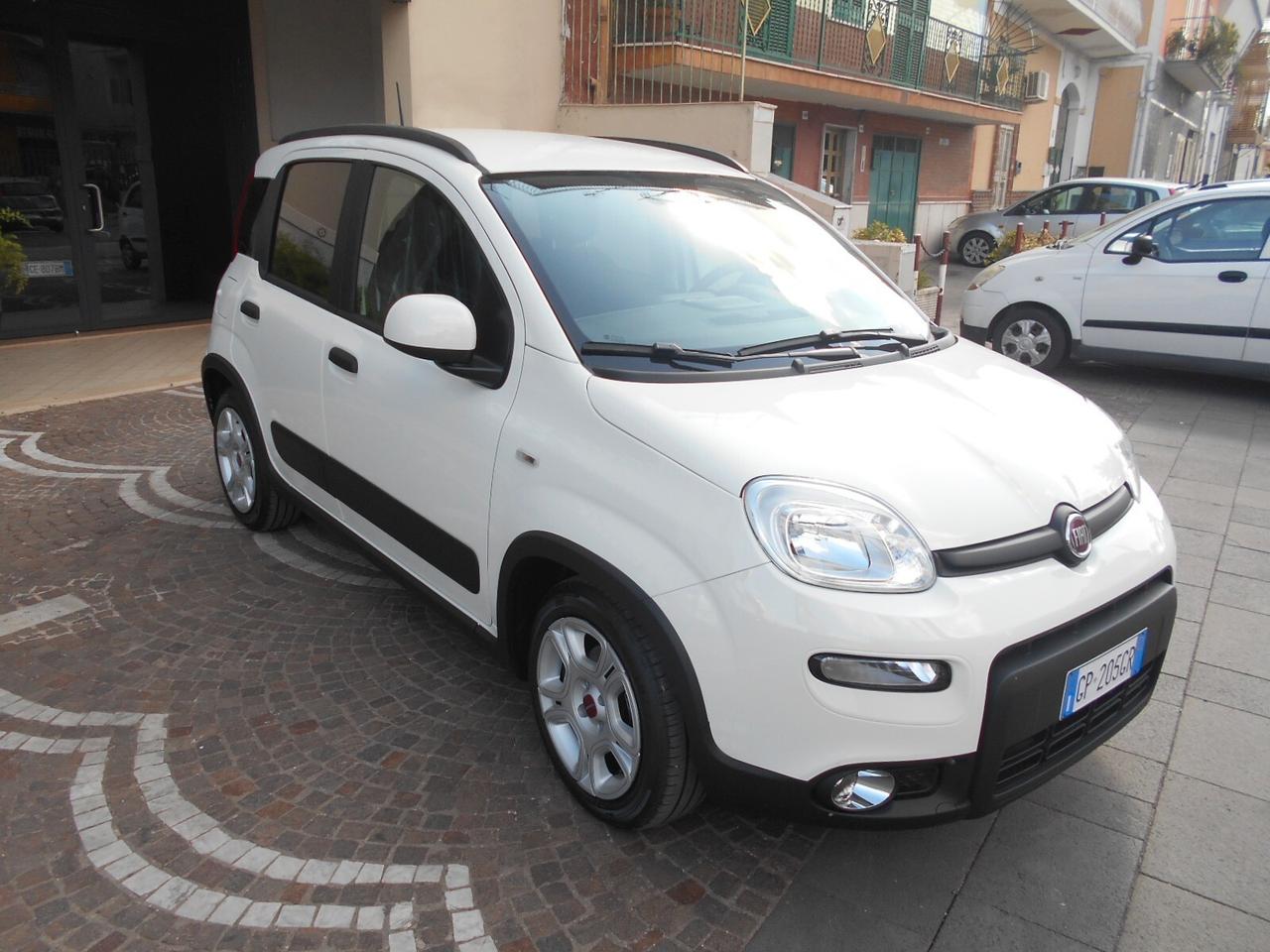 Fiat Panda 1.0 FireFly S&S Hybrid City Life KM 0