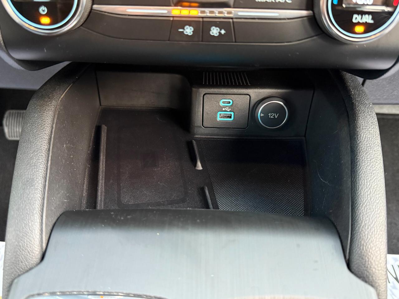Ford Kuga 1.5 EcoBlue Autom Titanium NAVI CARPLAY