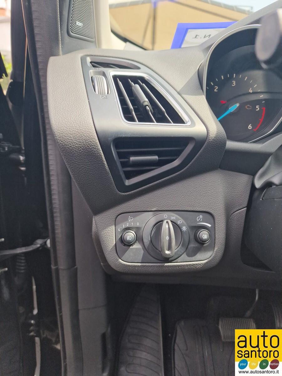FORD KUGA 1.5 C/A TITANIUM BUSINESS