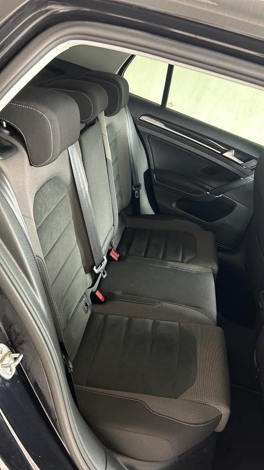 Volkswagen Golf 7.5 R 1.6 TDI 116cv DSG Executive BlueMotion Technology 2018
