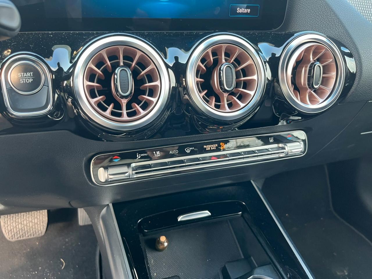 Mercedes-benz EQA 250 Premium Plus