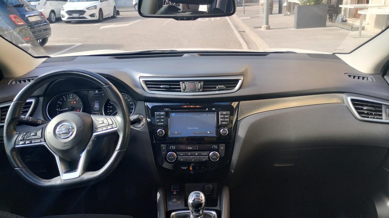 Nissan Qashqai 1.2 DIG-T N-Connecta