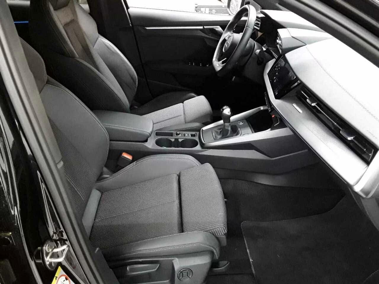 Audi A3 SPB 30 TDI S line edition
