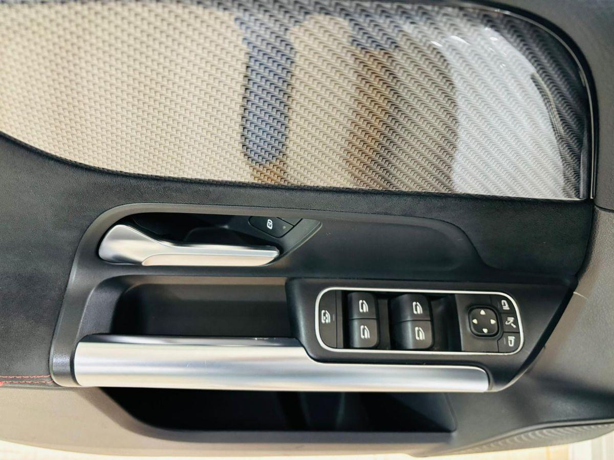 Mercedes Classe B 180d Premium AMG Automatica Full