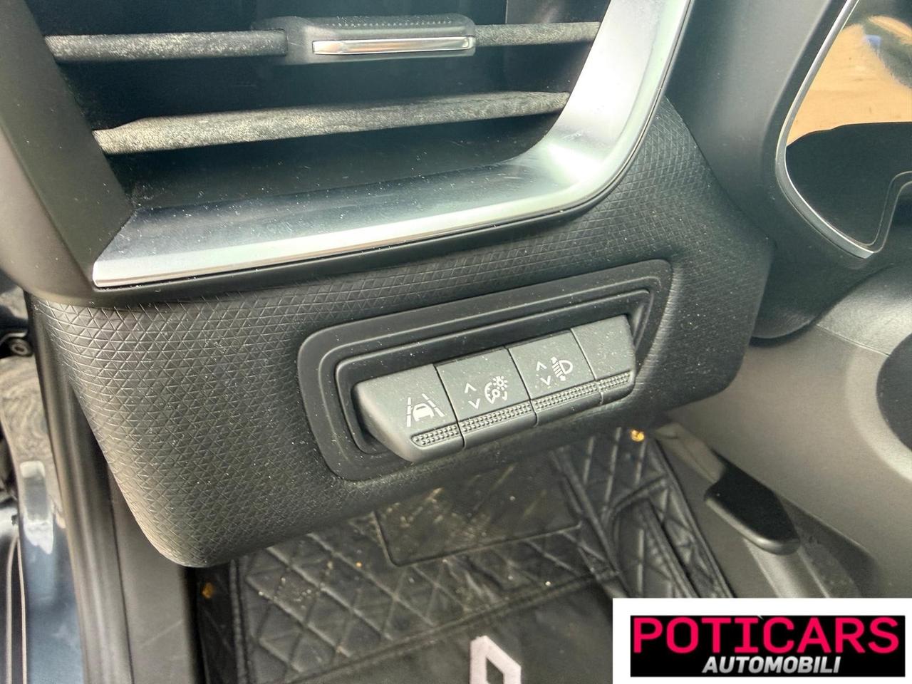 Renault Clio Blue dCi 115 CV 5 porte Intens