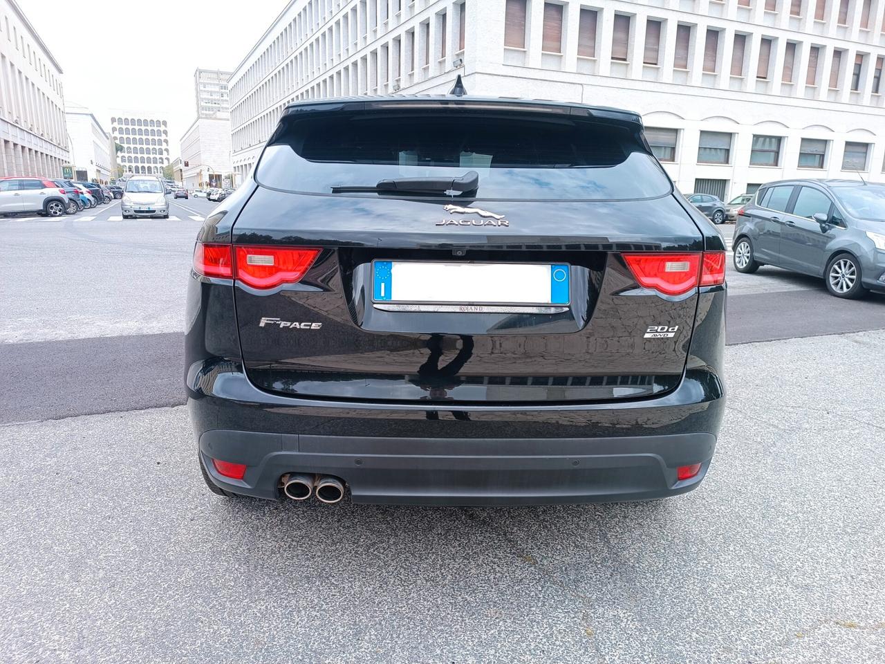 Jaguar F-Pace 2.0 D 180 CV AWD R-Sport