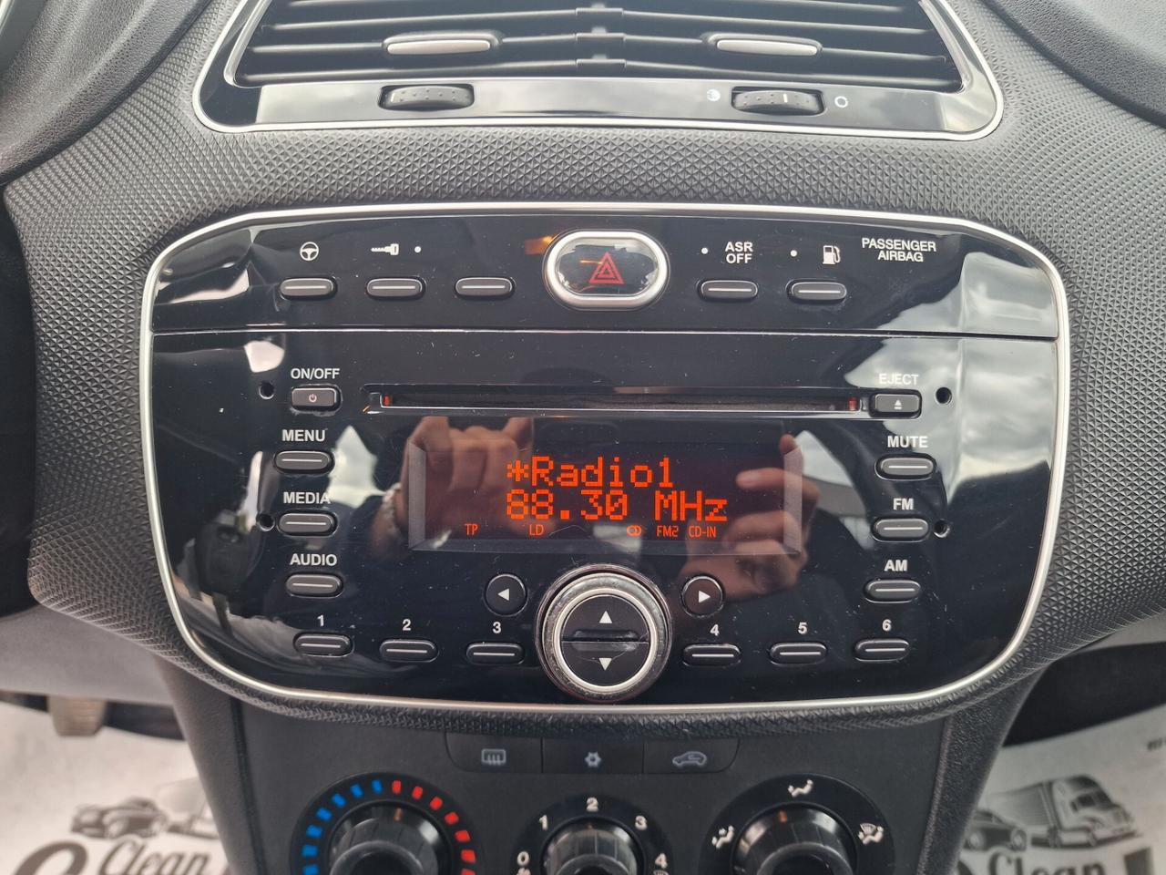 Fiat Punto 1.4 8V 5 porte Natural Power Street