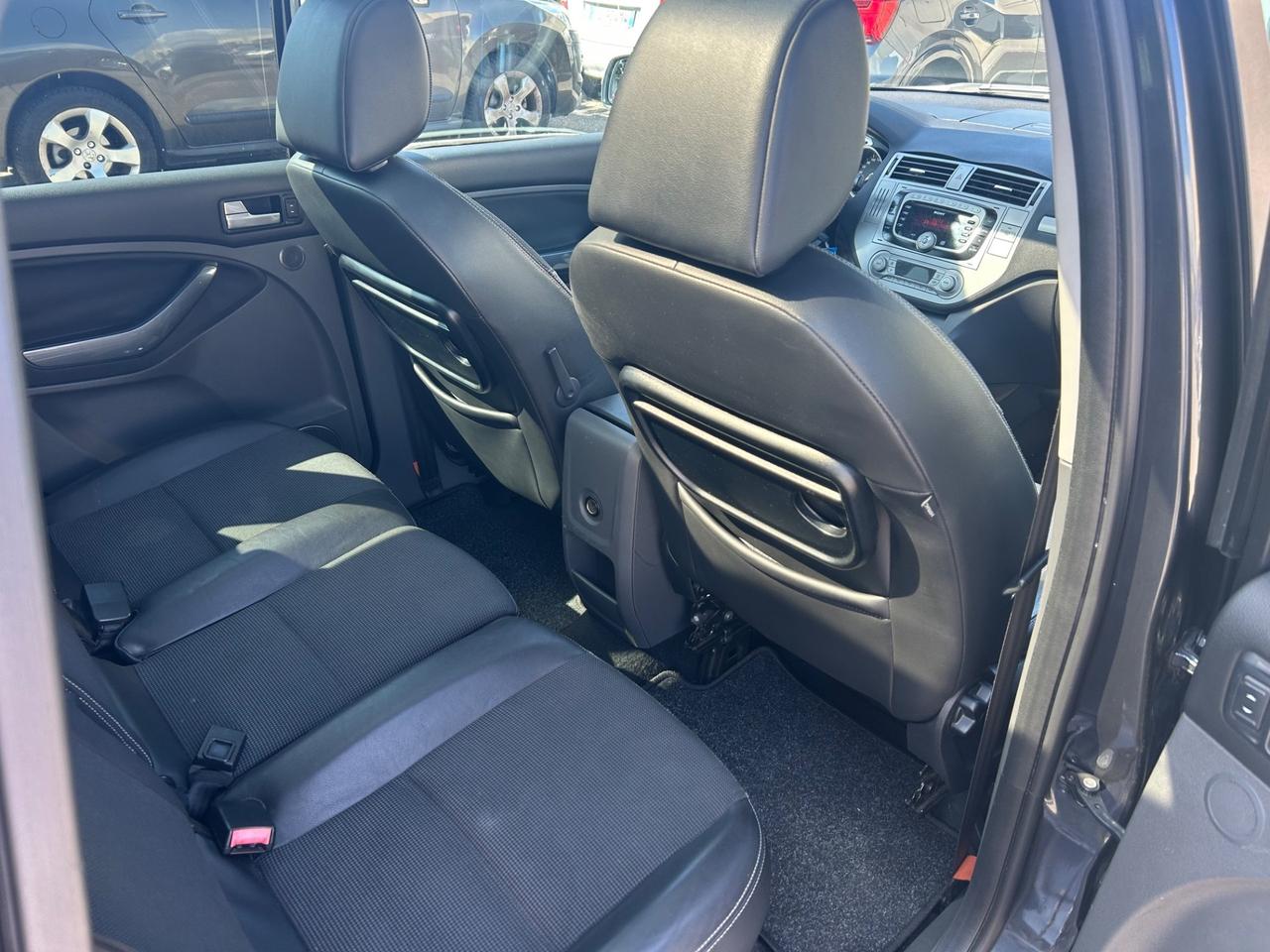 Ford C-Max Titanium 2.0 benz/gpl 145cv