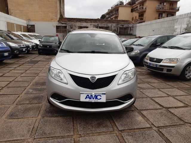 LANCIA Ypsilon 1.2 69 CV 5 porte GPL Ecochic Platinum