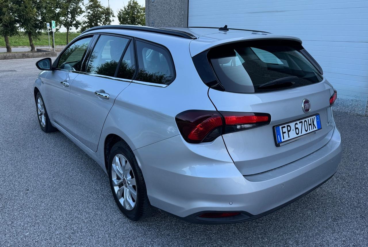 Fiat Tipo 1.6 Mjt S&S SW Lounge