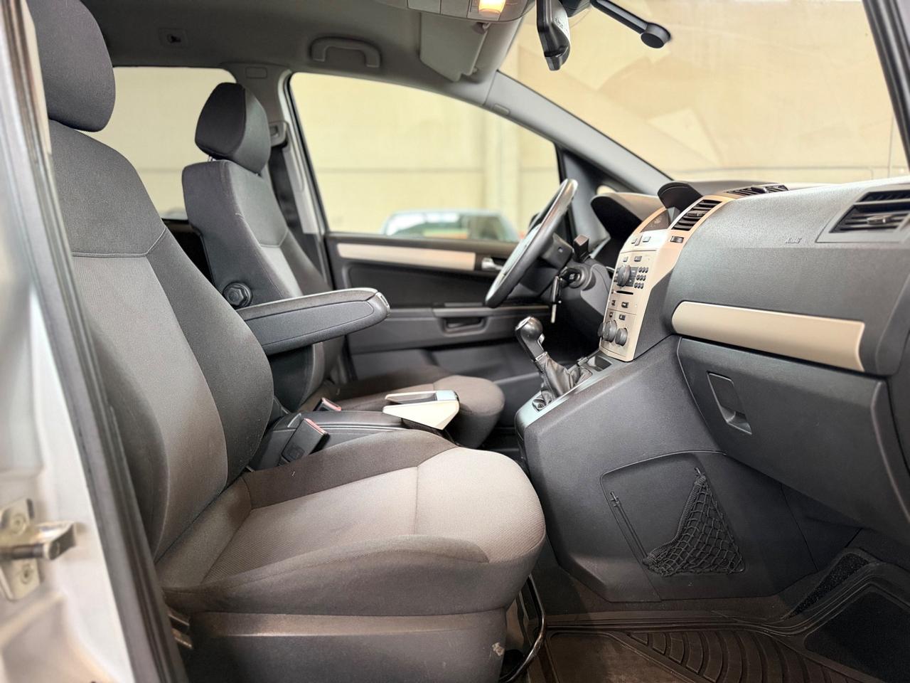 Opel Zafira EDITION GPL 7 POSTI NEOPATENTATI