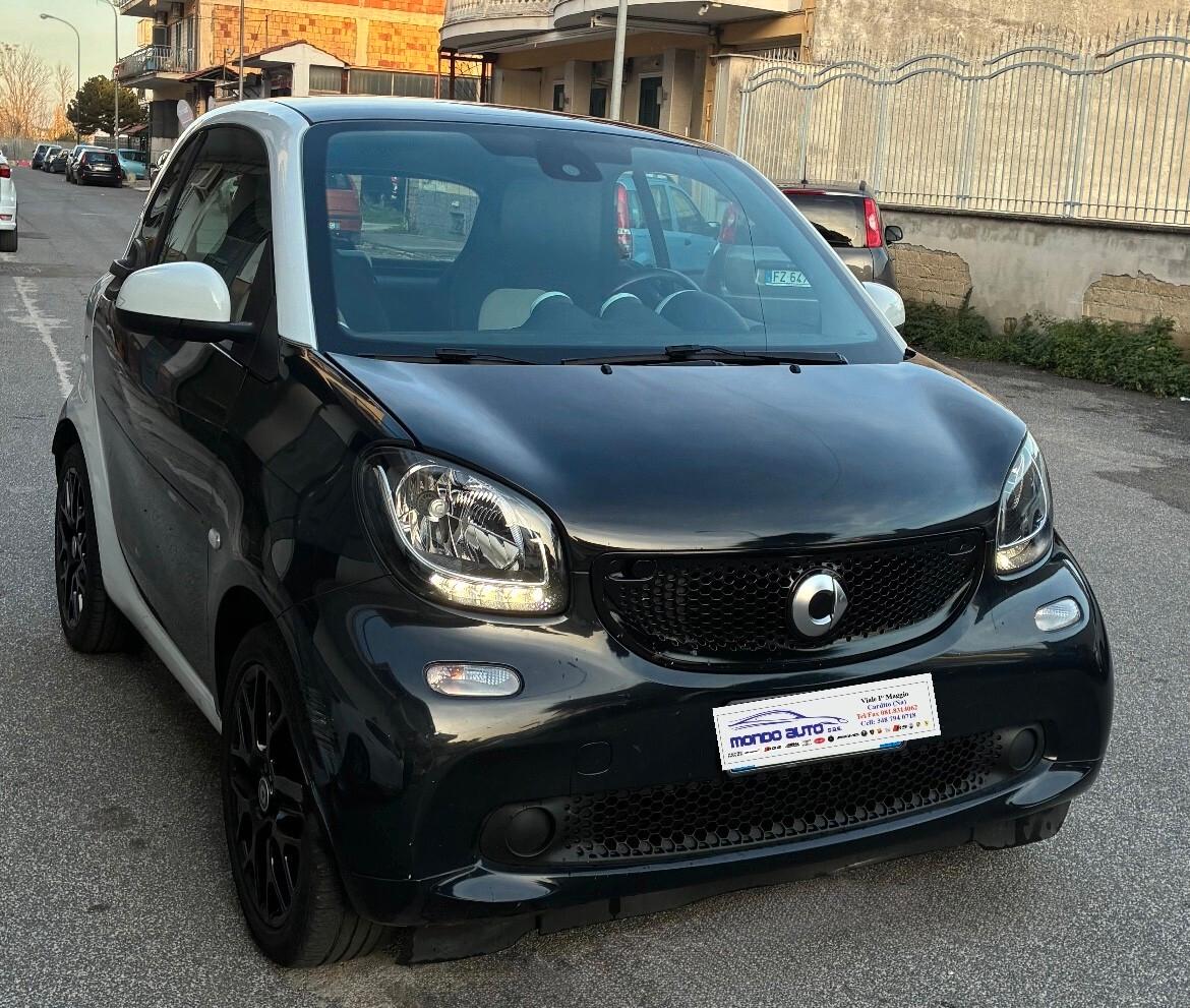Smart ForTwo 1.0 70 cv twinamic Passion