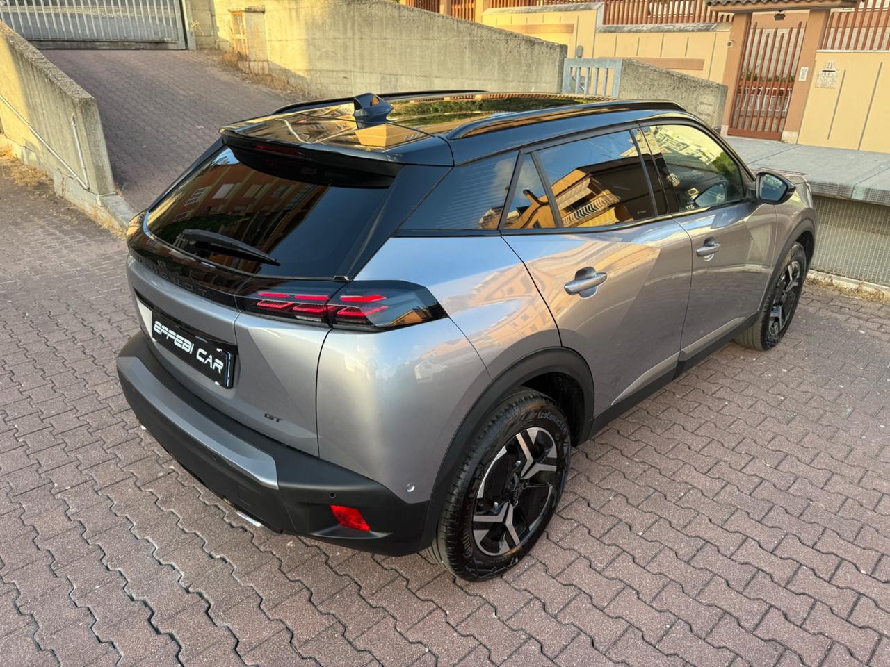 Peugeot 2008 1.2 puretech GT 130 cv eat8 SUPER PROMO