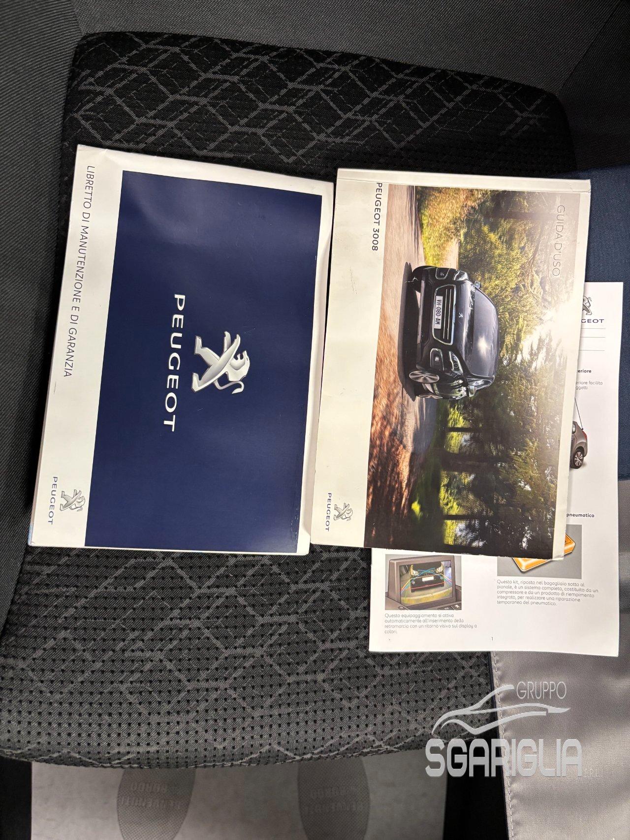 PEUGEOT 3008 1.6 Diesel Full Optional