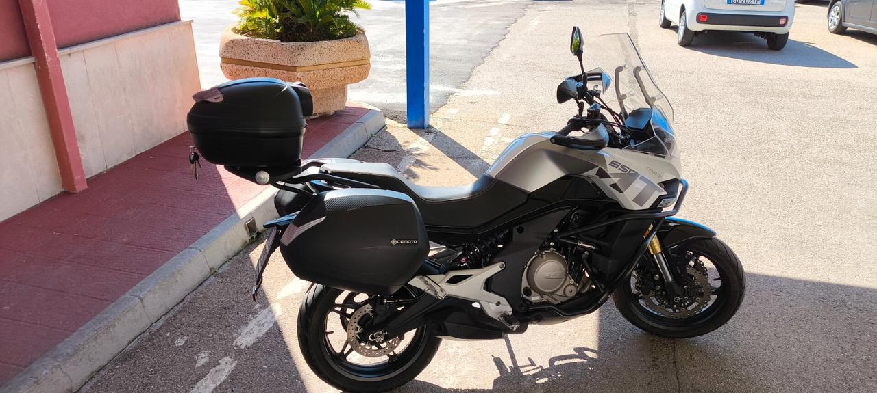 Cf Moto 650 MT anno 2023