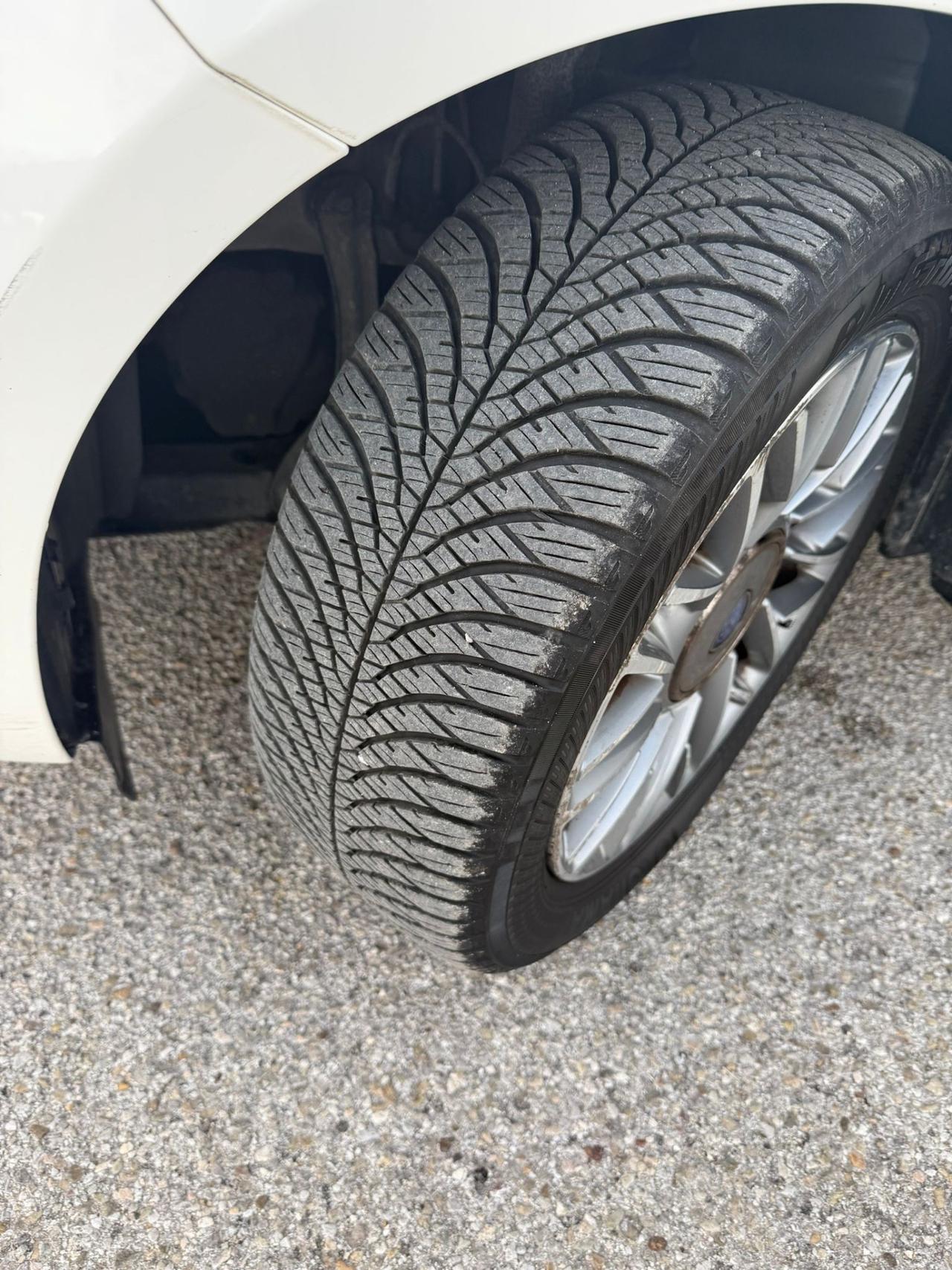 Lancia Y 1.3 MJT Platinum 117000 km GARANZIA 12 m