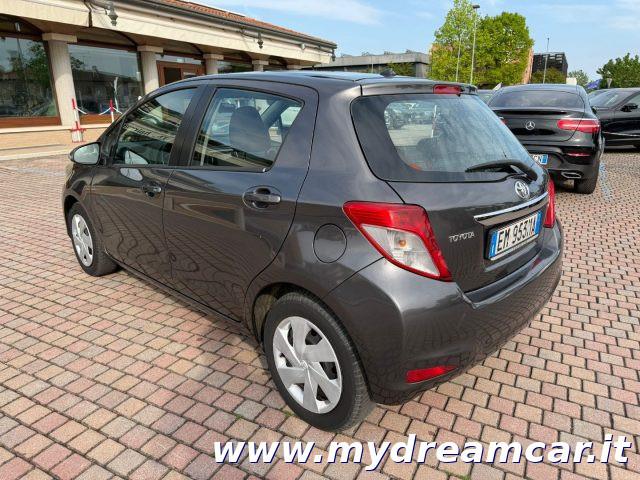 TOYOTA Yaris 1.0 5 porte Active