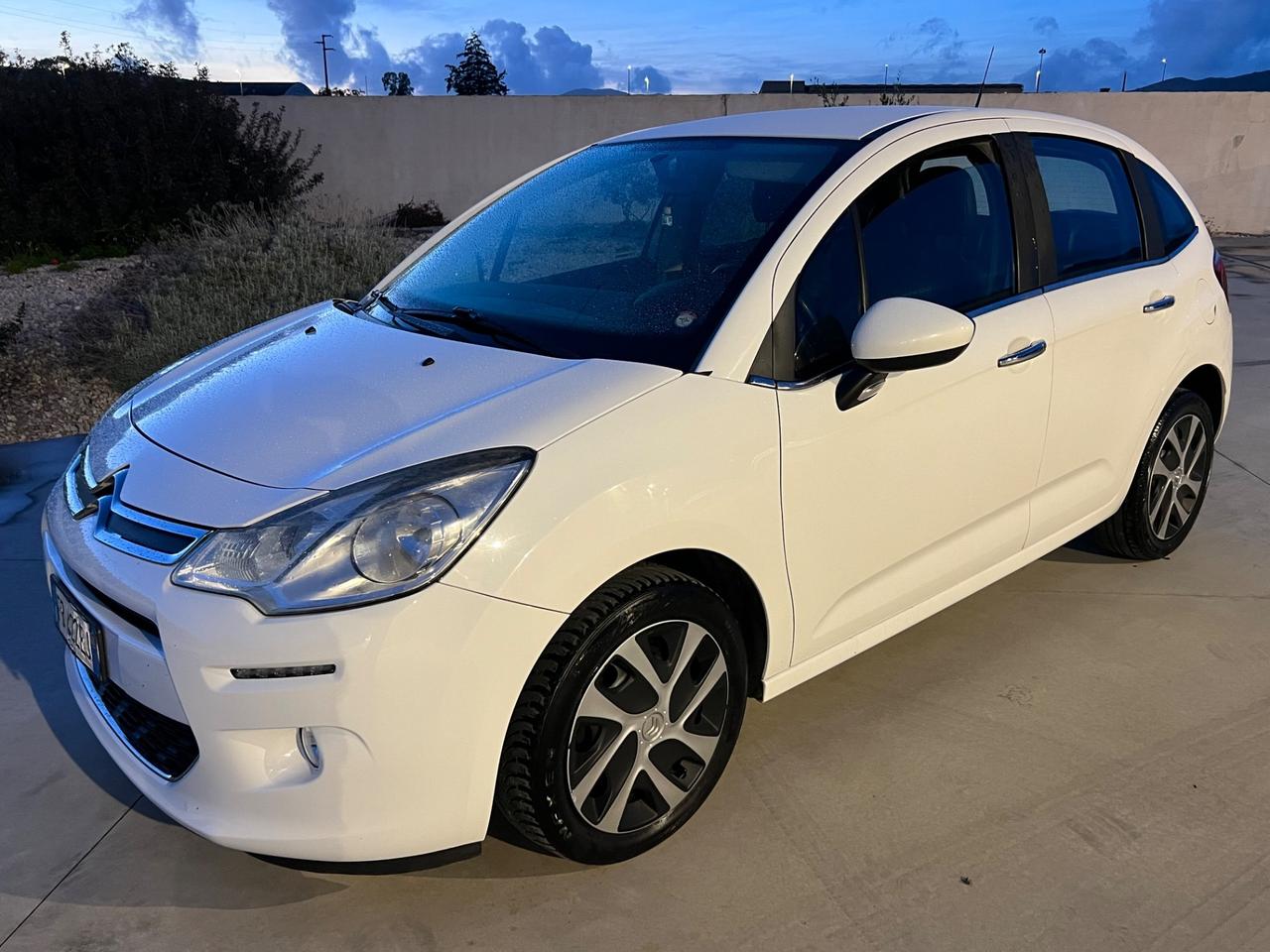 Citroen C3 BlueHDi 75 Exclusive 2015