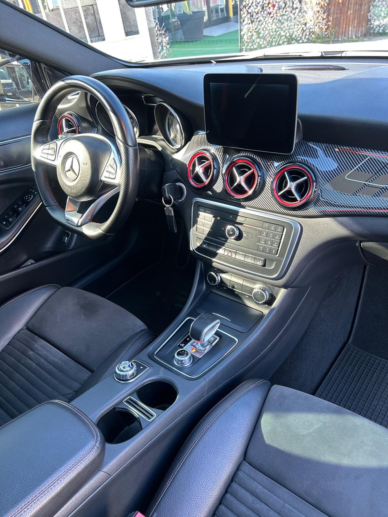Mercedes-benz GLA 45 AMG Accetto permuta