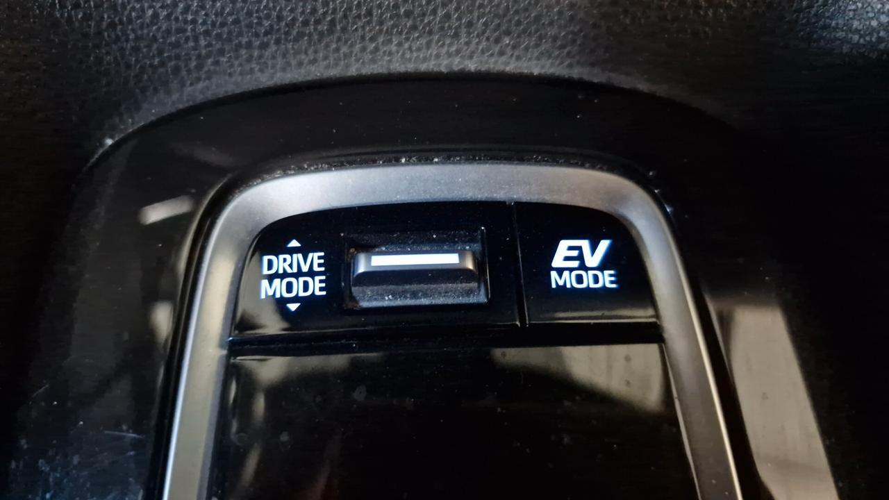 Toyota Corolla 1.8 Hybrid Style