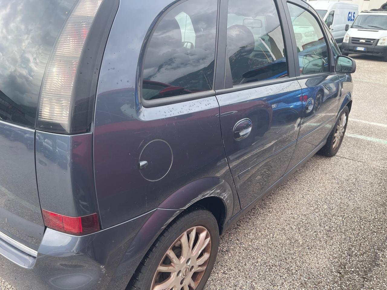 Opel Meriva 1.4 16V Club SI NEOPATENTATI