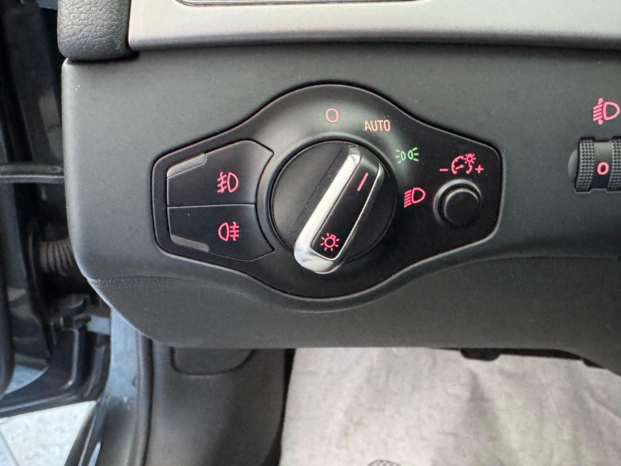 Audi A4 Berlina 2.0 tdi 143cv S-Line Soli 120000 km 1Prop