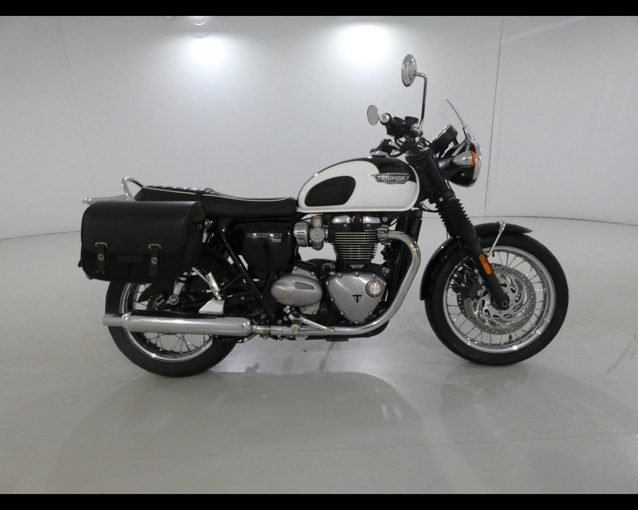 TRIUMPH Bonneville - T120