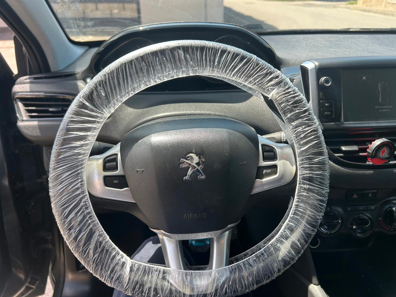 Peugeot 208 1.4 VTi 95 CV 5p. GPL Allure