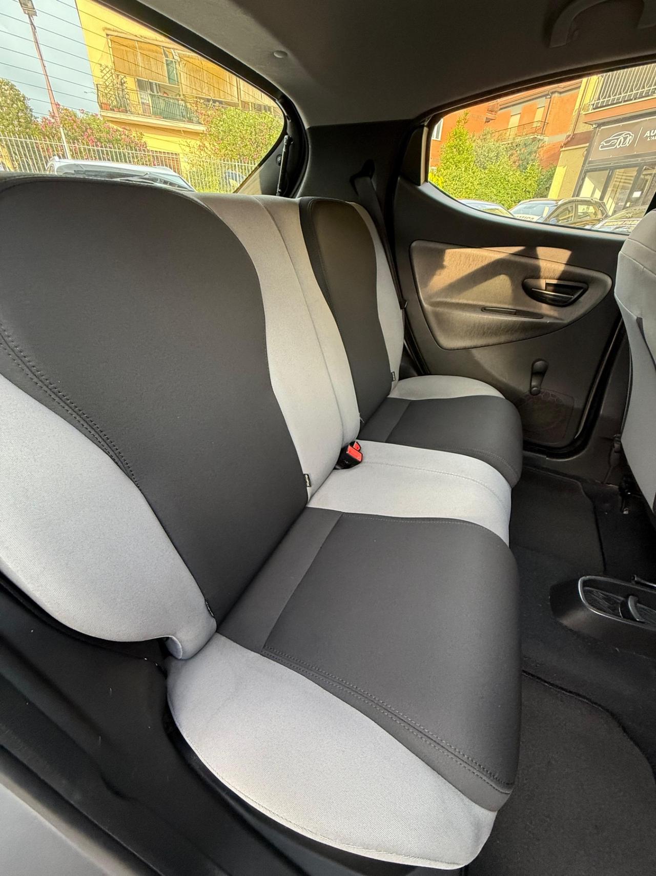 Lancia Ypsilon 69cv *Sensori Di Parcheggio