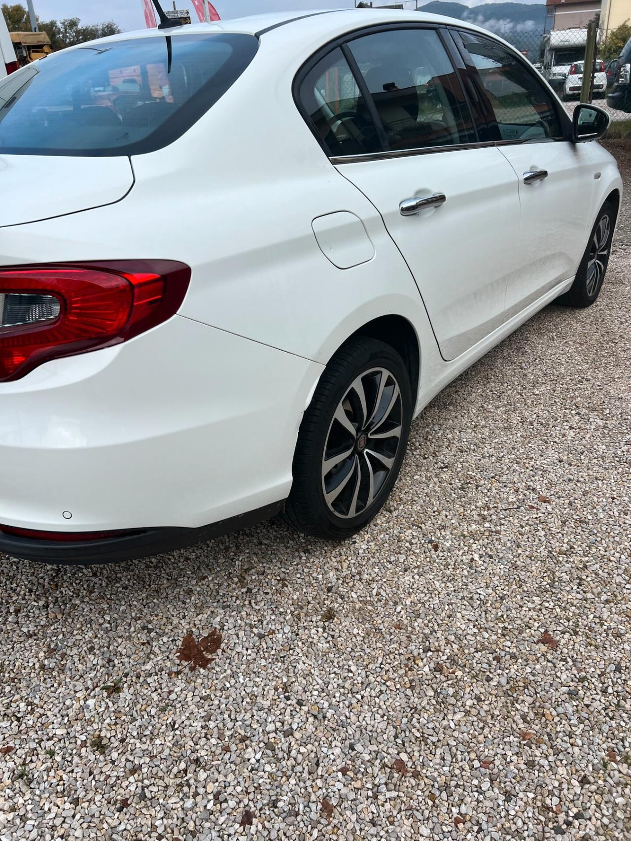 Fiat Tipo 1.6 Mjt S&S SW Lounge