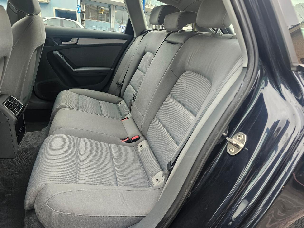 Audi A4 Avant 2.0 TDI 177CV quattro