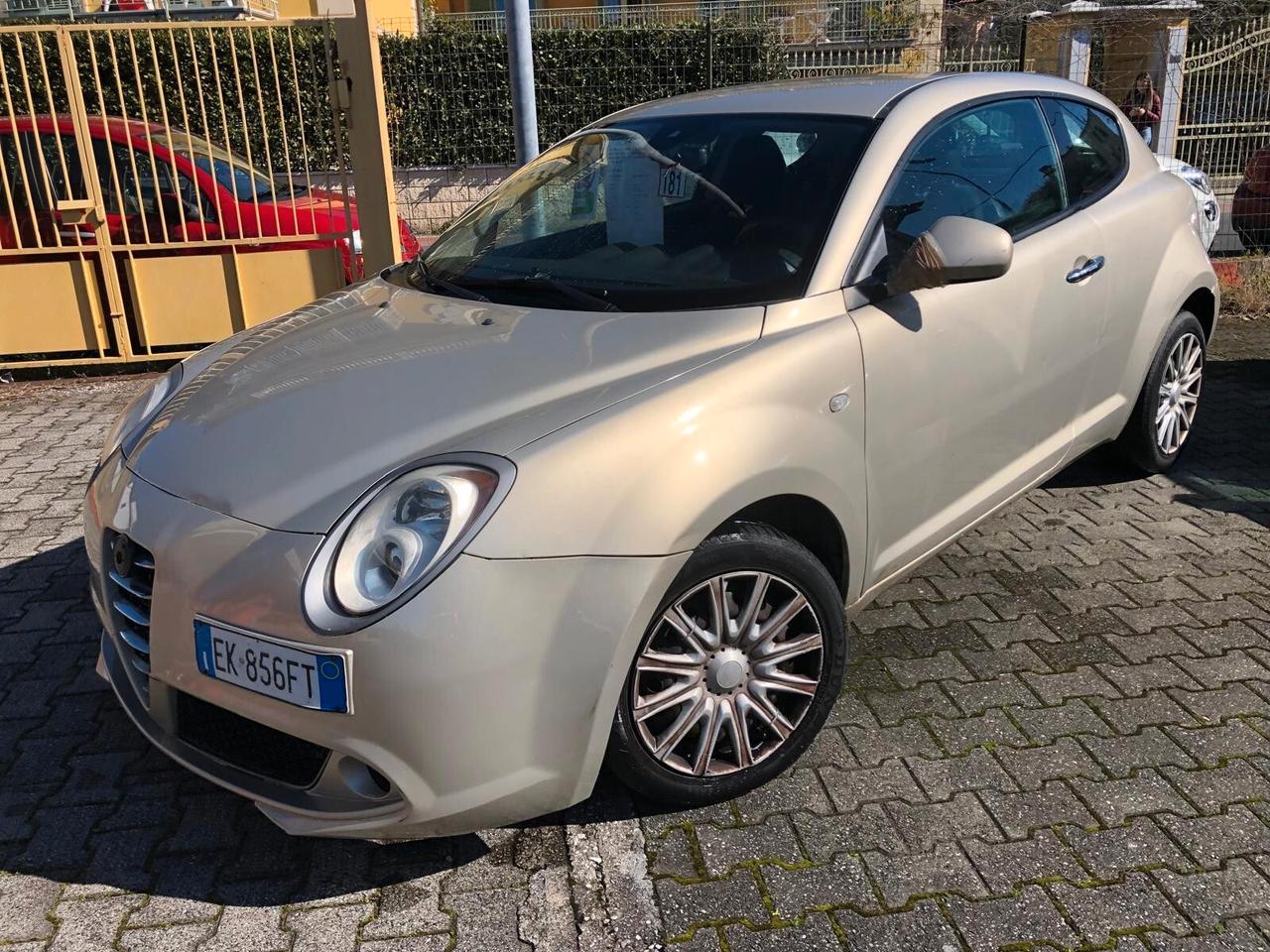 Alfa Romeo MiTo 1.4 8V ADATTA PER NEOPATENTATI POSSIBILITA' DI GARNZIA FINO A 36 MESI!!!