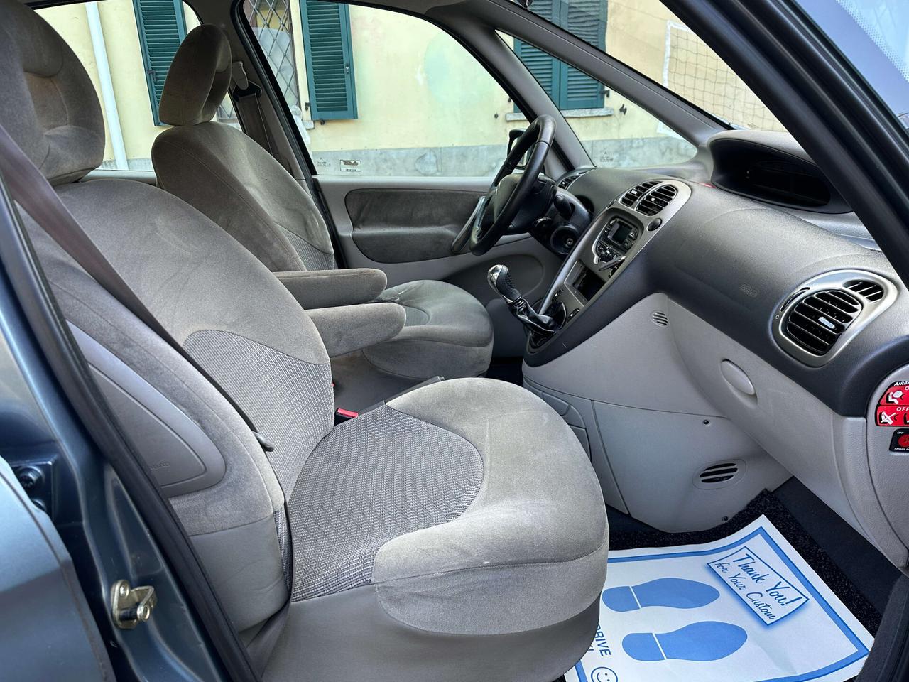 Citroen Xsara Picasso 1.6 16V Elegance