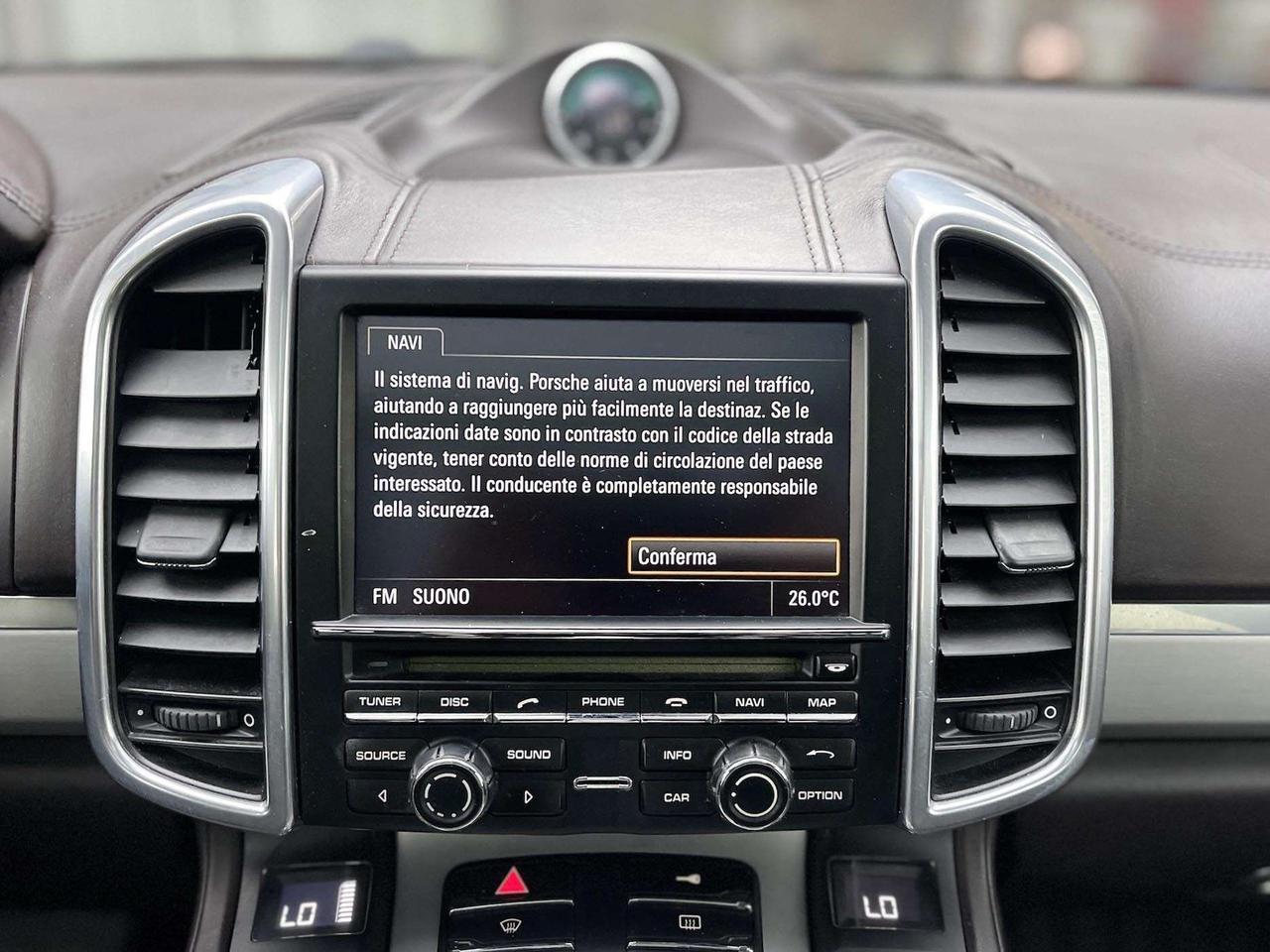 Porsche Cayenne 3.0 Diesel 240CV E5 - 2011