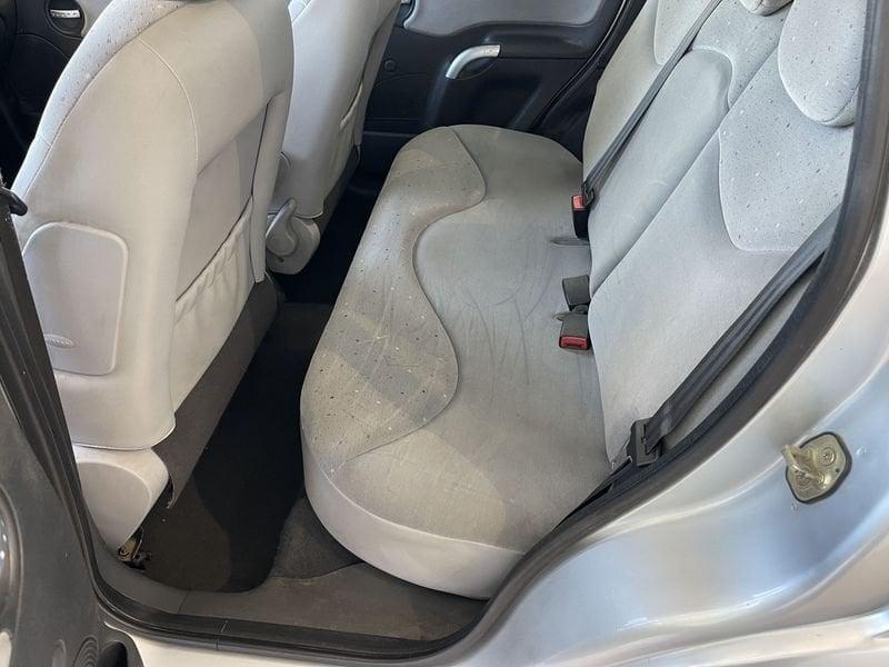 Citroën C3 C3 1.4 hdi Exclusive Style (exclusive) 70cv