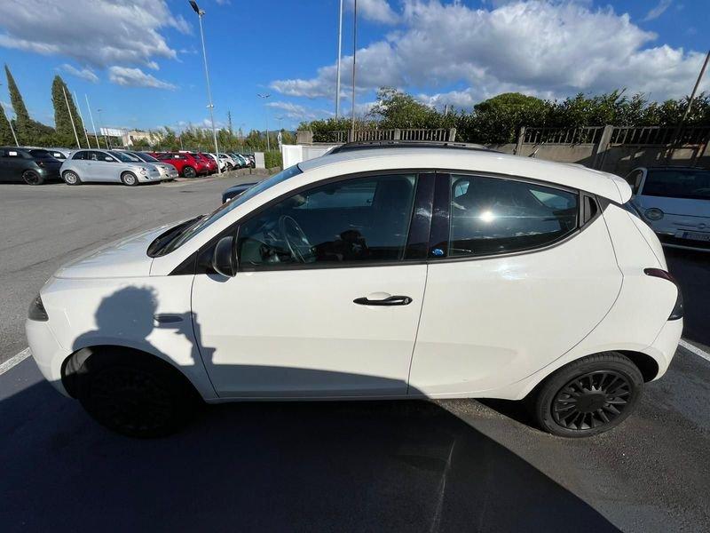 Lancia Ypsilon Ypsilon 1.2 69 CV 5 porte Elefantino Blu