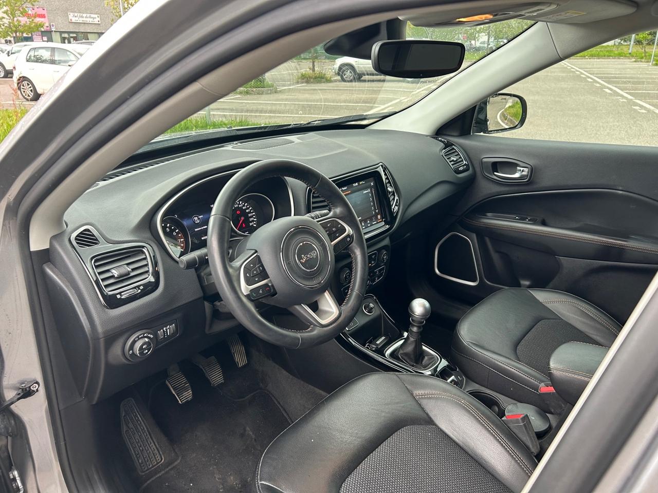 Jeep Compass LIMITED KM 60.000 – Navi – Sensori – Perfetta!