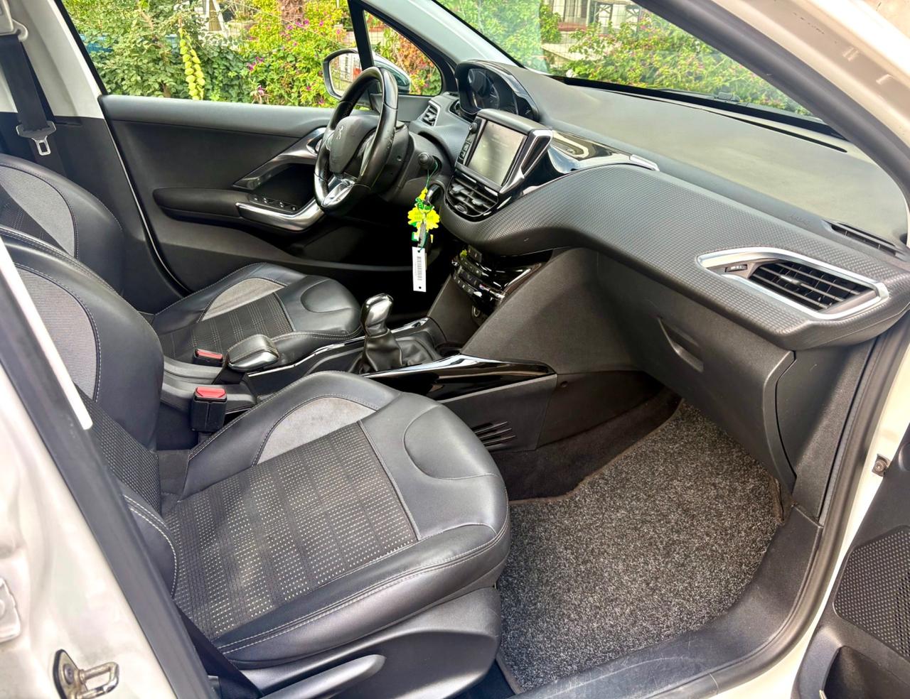 Peugeot 2008 1.2 benzina Euro6 PureTech 82 Allure