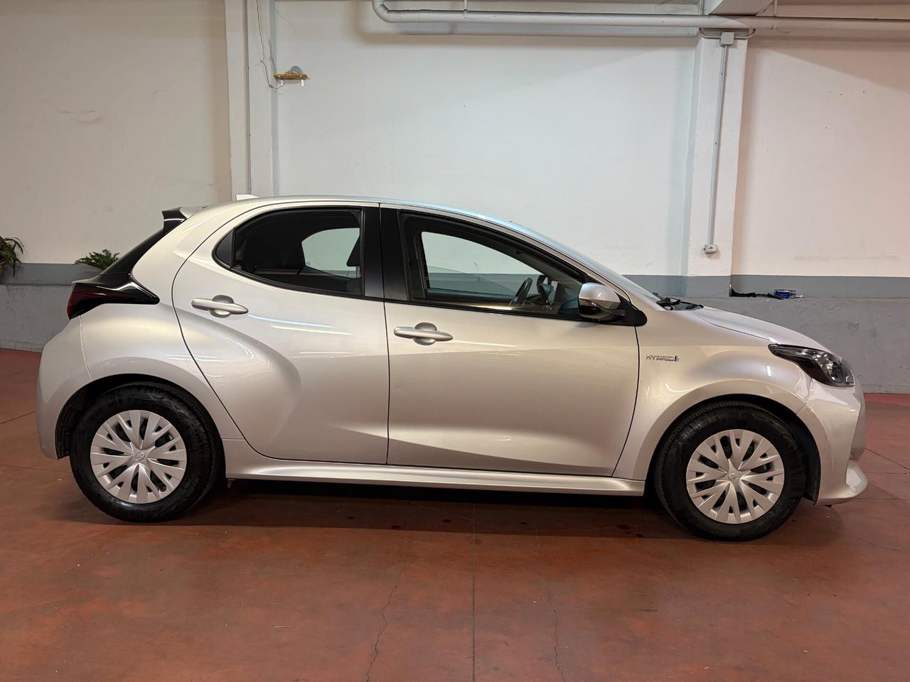Toyota Yaris 1.5 Hybrid 5 porte 32.000km