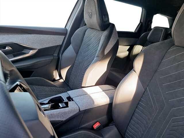 Peugeot NUOVO 5008 5008 1.2 hybrid GT 136cv e-dcs6