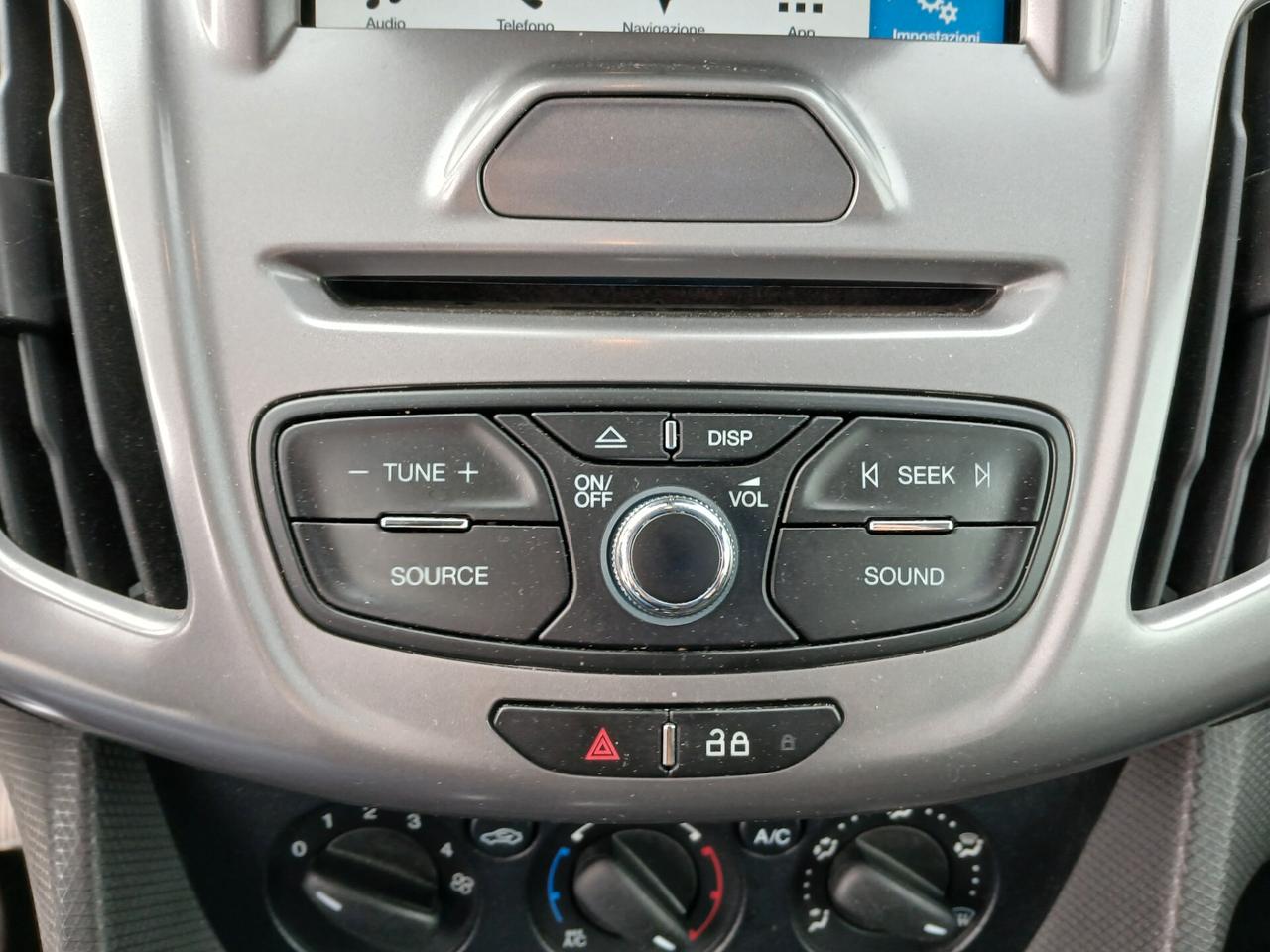 FORD TRANSIT FRIGORIFERO ISOTERMICO COIBENTATO