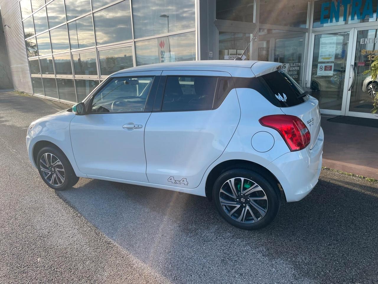 Suzuki Swift 1.2 Hybrid 4WD AllGrip Top