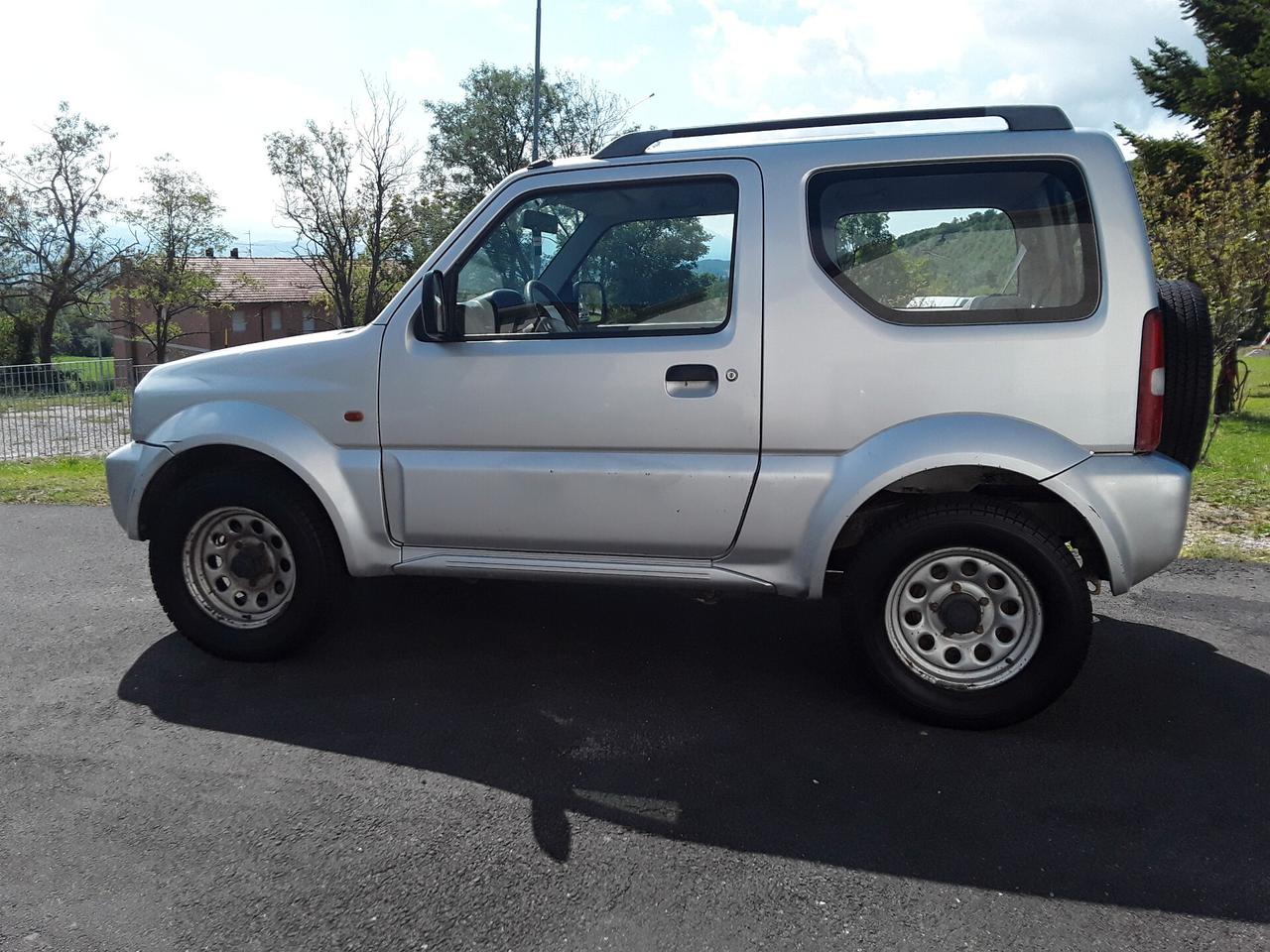 Suzuki Jimny 1.3i 16V cat 4WD JLX