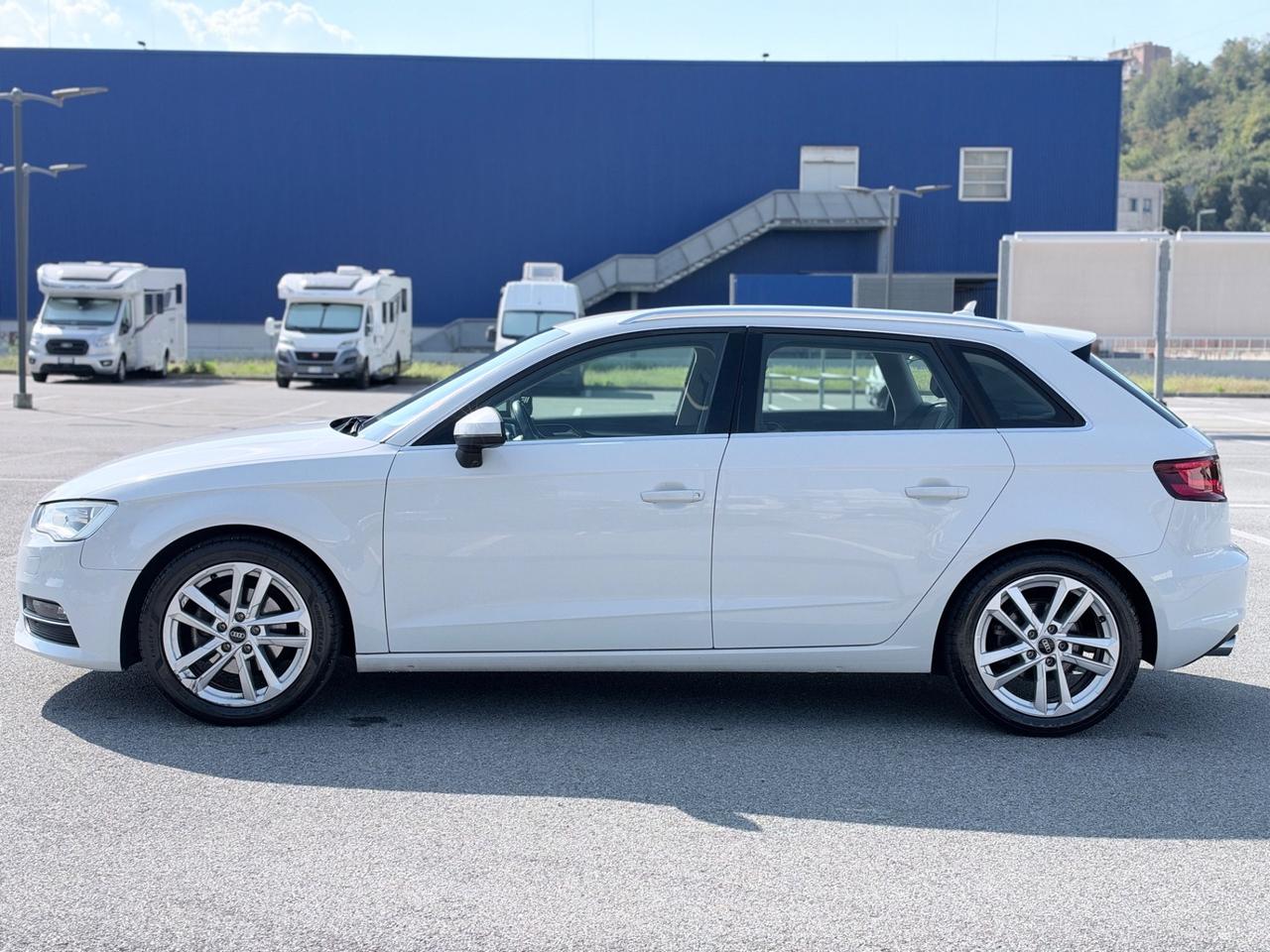 AUDI A3 2.0 TDI 150CV S-TRONIC PERMUTABILE