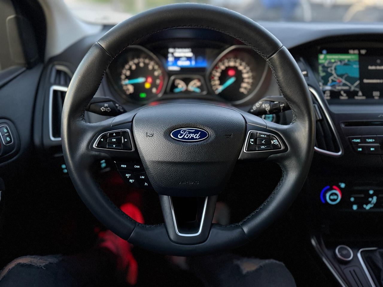 Ford Focus 1.6 120 CV GPL Titanium