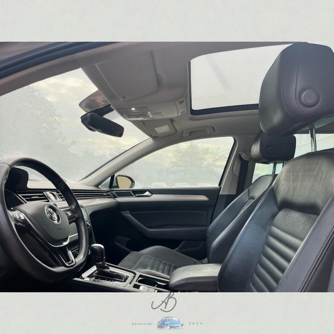 Volkswagen Passat Business Alltrack 2.0 BiTDI 240 CV 4MOT DSG Exec. BMT