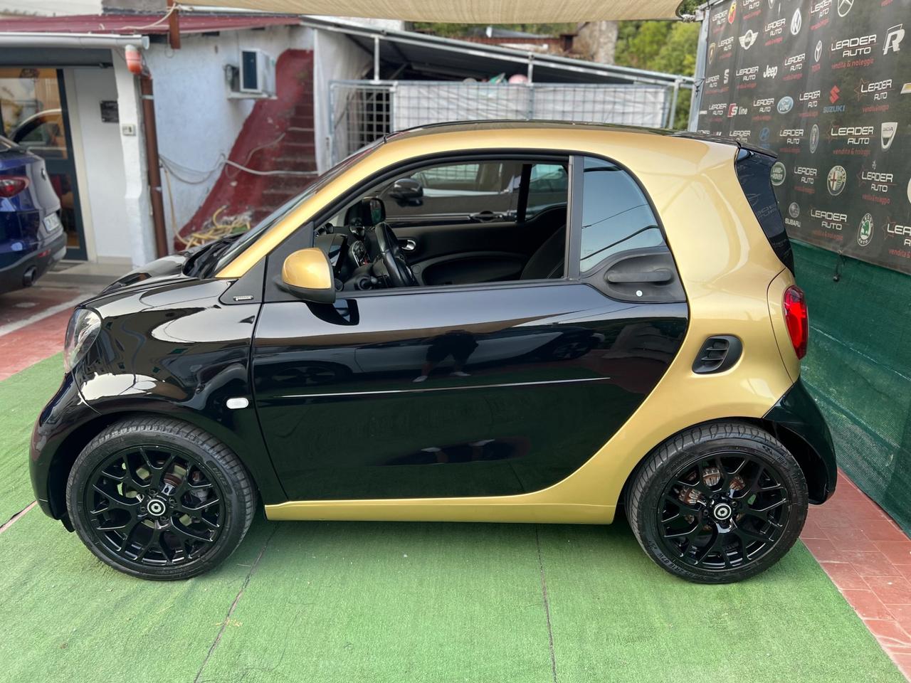 Smart ForTwo 1.0 71 cv - Cambio Automatico - Block Shaft
