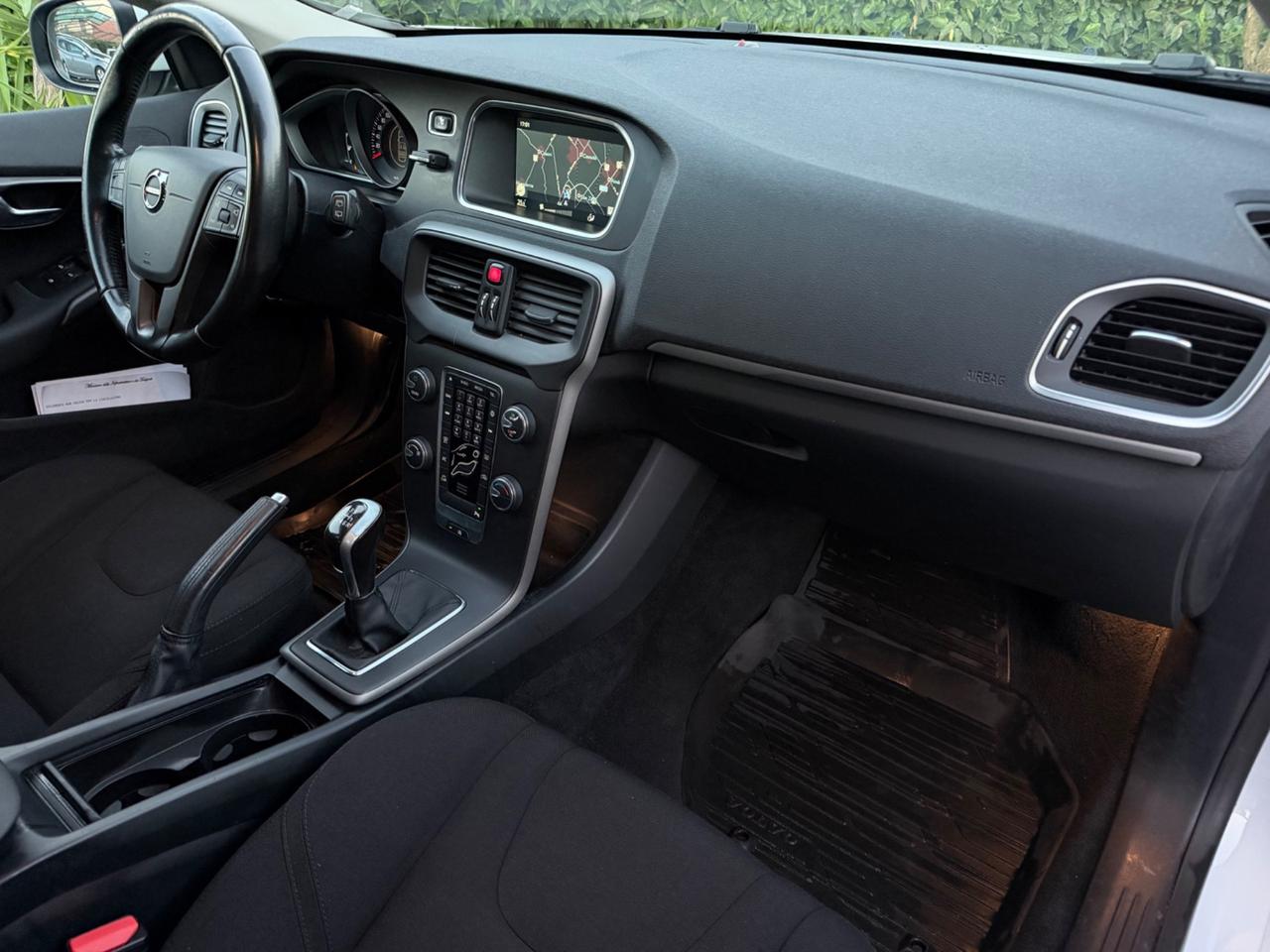 Volvo V40 D2 Kinetic - 2016 - EURO6B