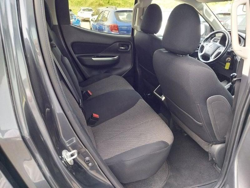 Mitsubishi L200 Cab VI 2019 Double Cab 2.3 D 150cv Intense 4WD Super Sele